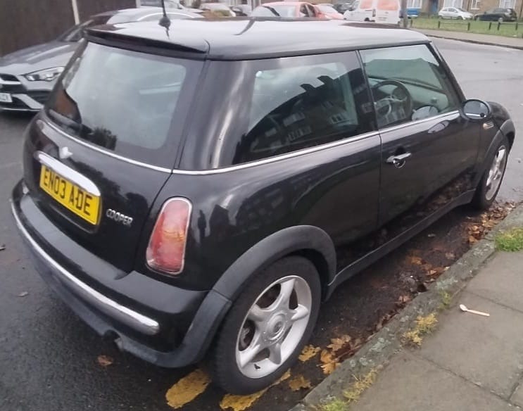 Used MINI Hatch 2003 for sale - 76453152: Photo 8
