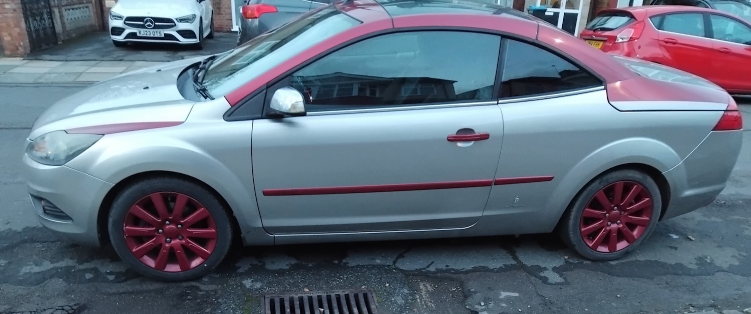 Used Ford Focus CC 2009 for sale - 76547578: Photo 11