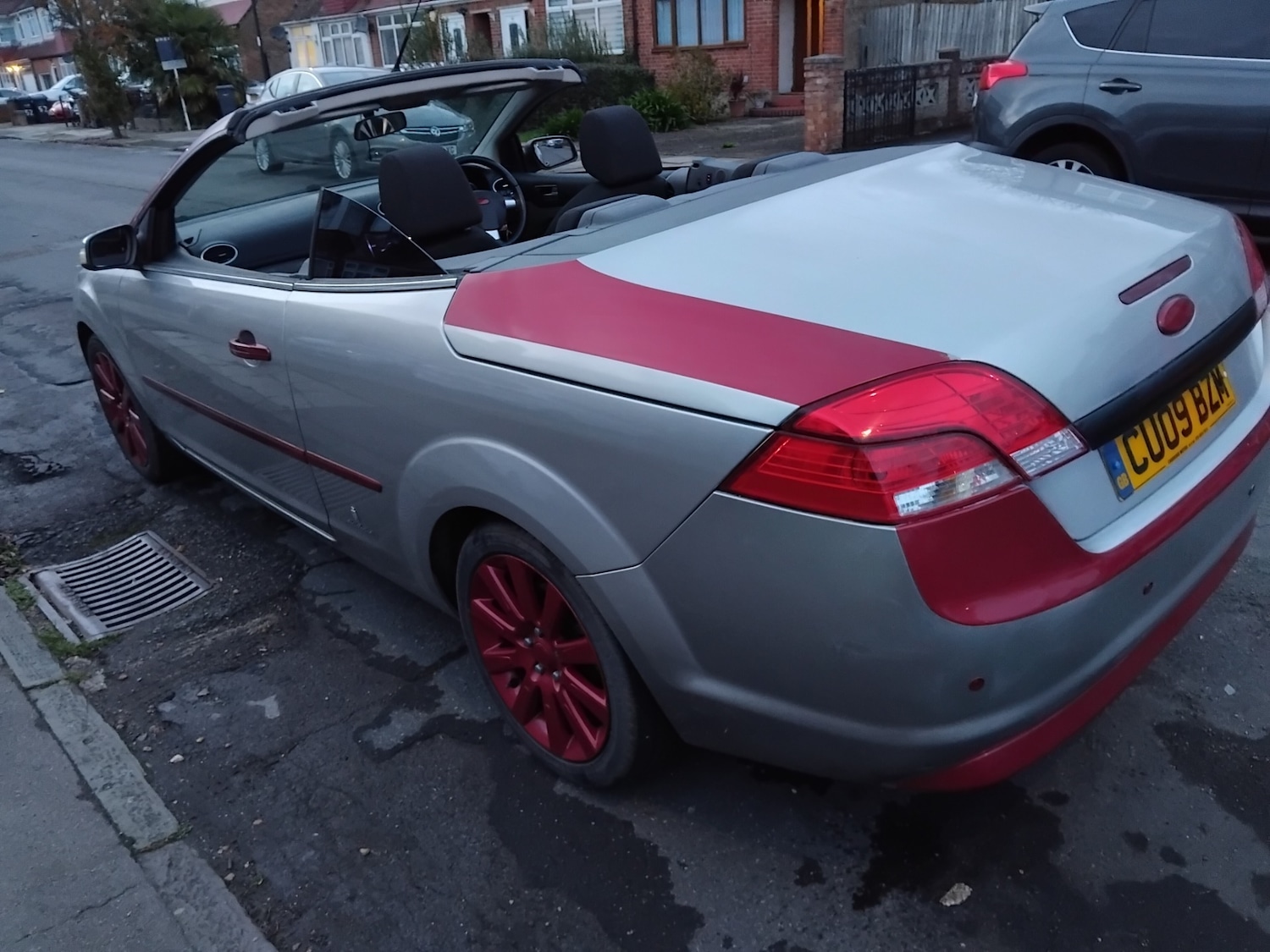 Used Ford Focus CC 2009 for sale - 76547578: Photo 2