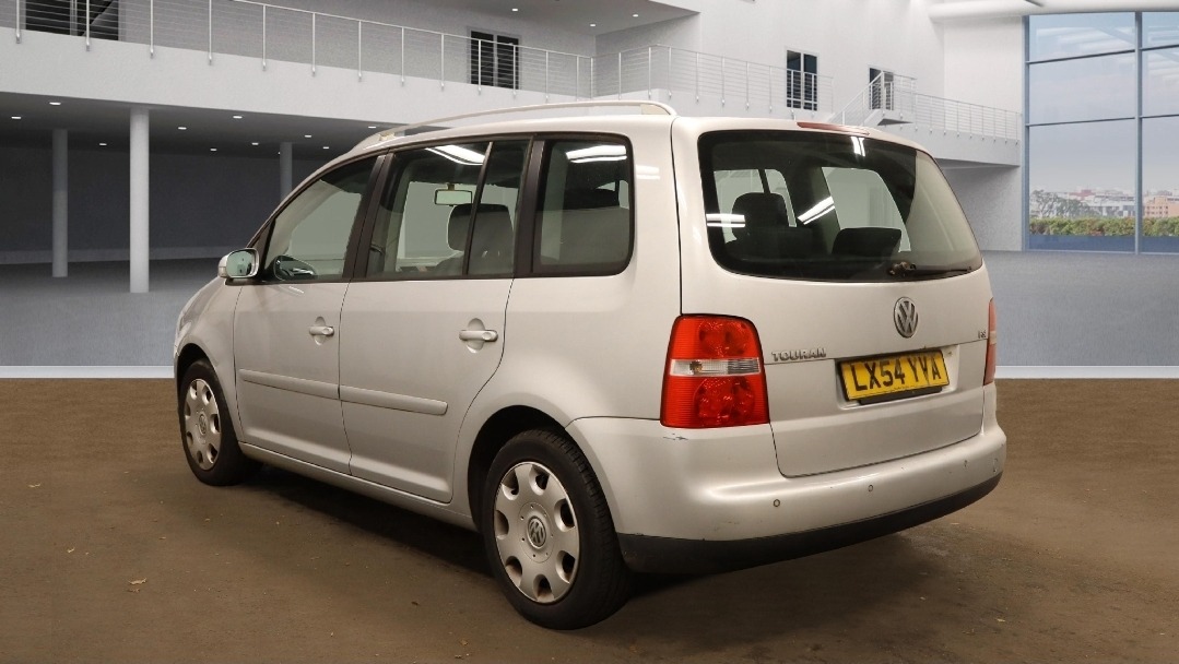 Used Volkswagen Touran 2004 for sale - 76408333: Photo 3