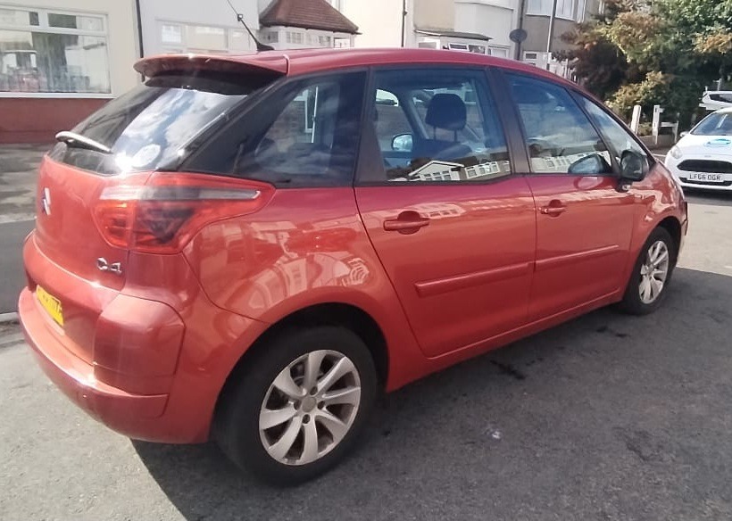 Vehicle 5
