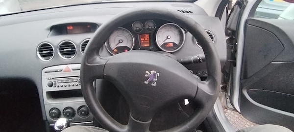 Used Peugeot 308 2008 for sale - 76281667: Photo 7