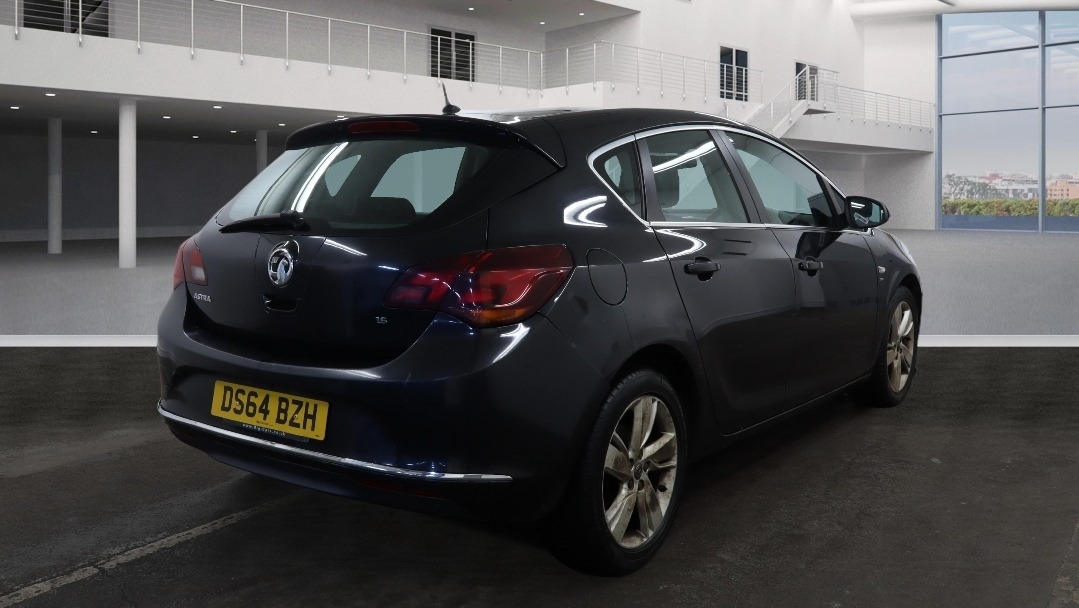 Used Vauxhall Astra 2014 for sale - 77410819: Photo 4