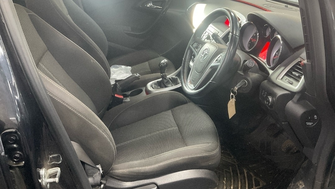 Used Vauxhall Astra 2014 for sale - 77410819: Photo 8