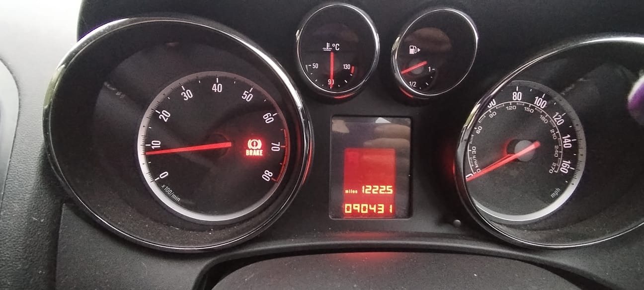 Used Vauxhall Astra 2011 for sale - 76971175: Photo 11