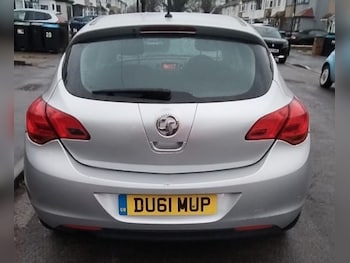 Used Vauxhall Astra 2011 for sale - 76971175: Photo