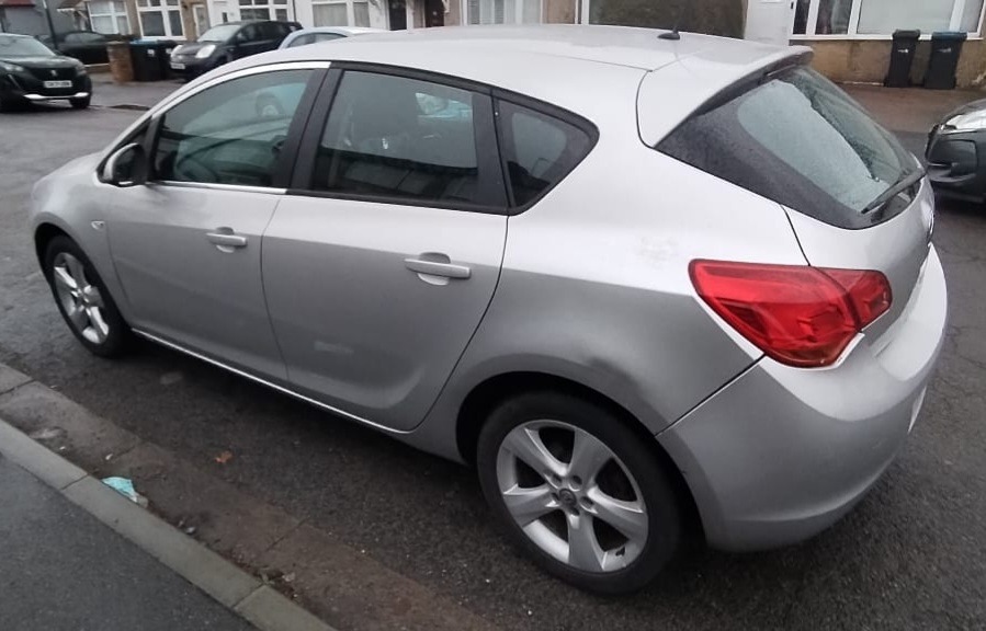 Used Vauxhall Astra 2011 for sale - 76971175: Photo 5