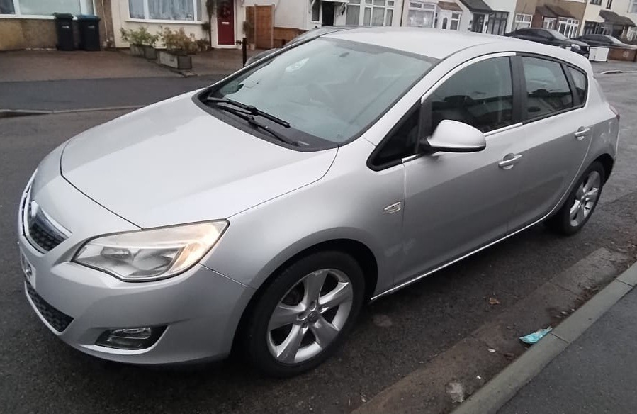 Used Vauxhall Astra 2011 for sale - 76971175: Photo 6
