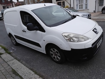 Used Peugeot Partner 2011 for sale - 76304597: Photo 3