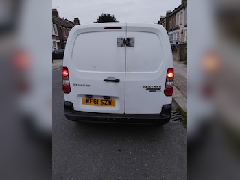 Used Peugeot Partner 2011 for sale - 76304597: Photo 4