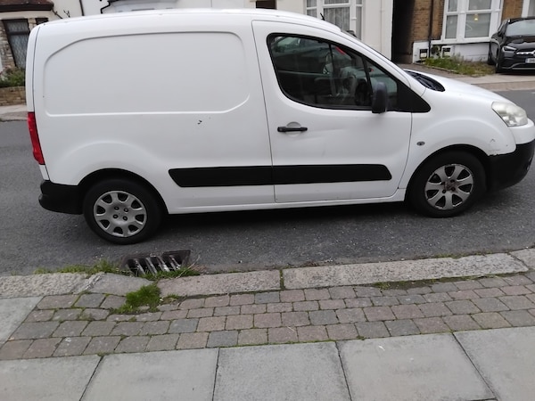 Used Peugeot Partner 2011 for sale - 76304597: Photo 7