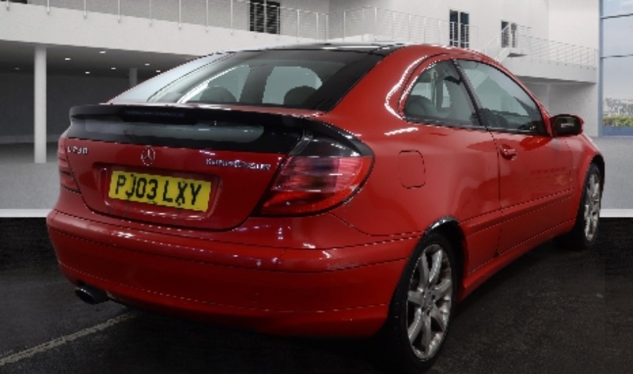 Used Mercedes-Benz C Class 2003 for sale - 77336887: Photo 3