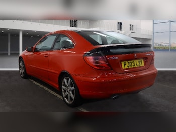 Used Mercedes-Benz C Class 2003 for sale - 77336887: Photo