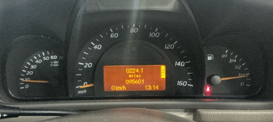 Used Mercedes-Benz C Class 2003 for sale - 77336887: Photo 9