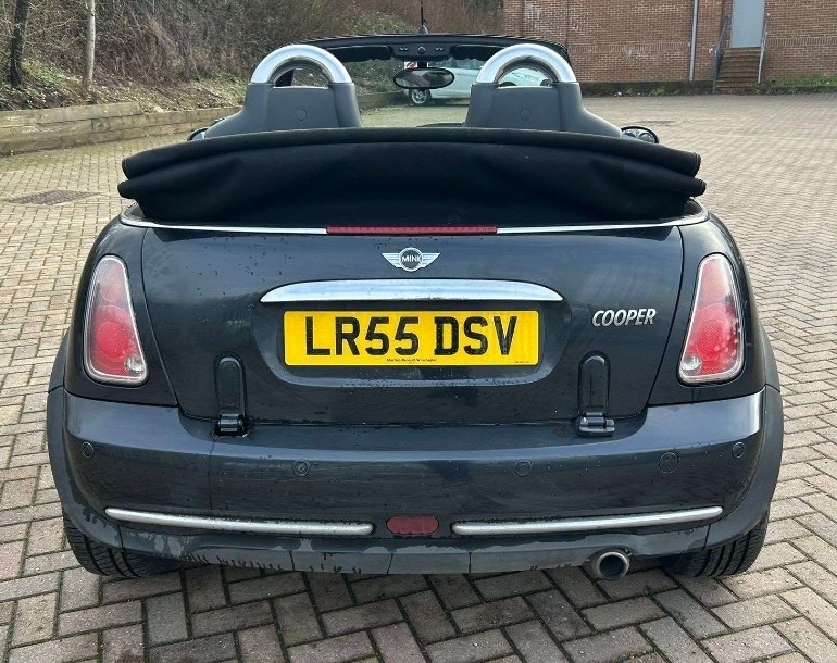 Used MINI Convertible 2005 for sale - 77290017: Photo 7