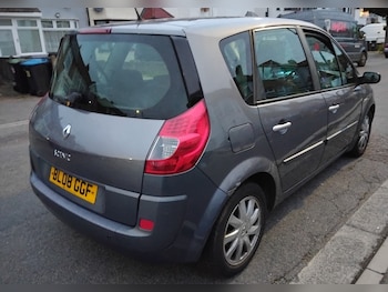 Used Renault Scenic 2008 for sale - 75987824: Photo 2