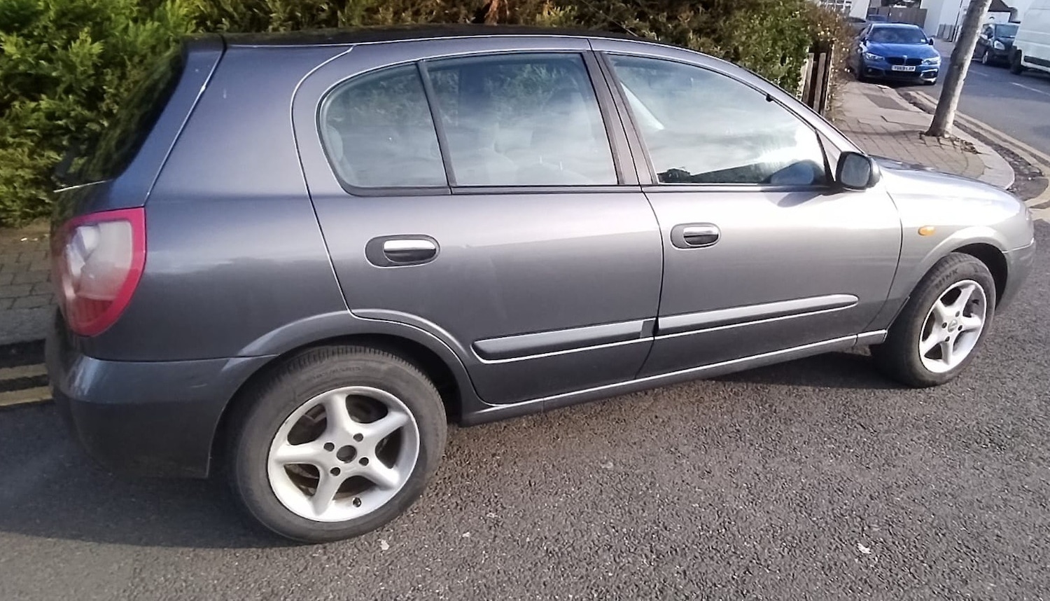 Used Nissan Almera 2004 for sale - 77310900: Photo 2
