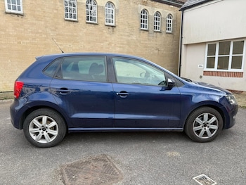 Used Volkswagen Polo 2013 for sale - 77034490: Photo