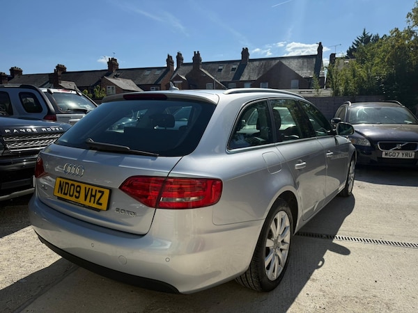 Used Audi A4 2009 for sale - 74639543: Photo 4