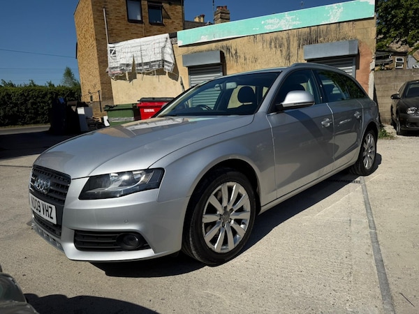 Used Audi A4 2009 for sale - 74639543: Photo 8