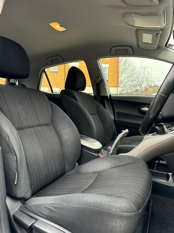 Used Toyota Auris 2007 for sale - 73570147: Photo 10