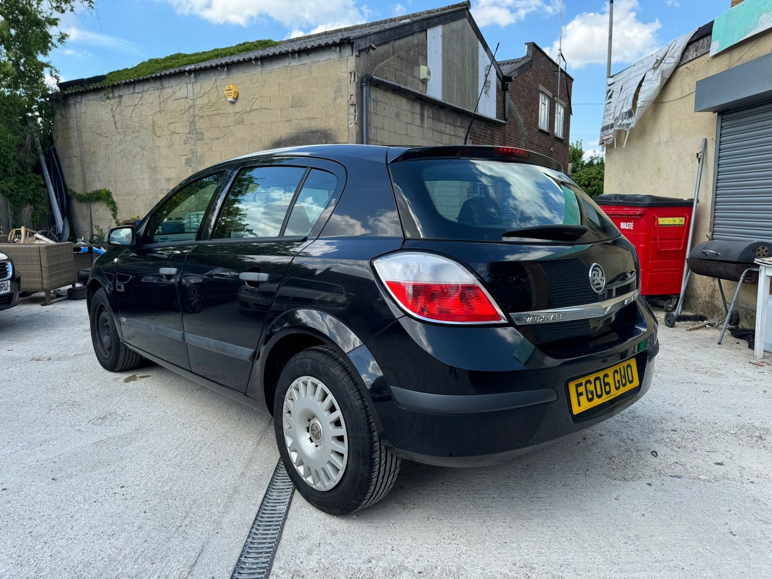Vehicle 6