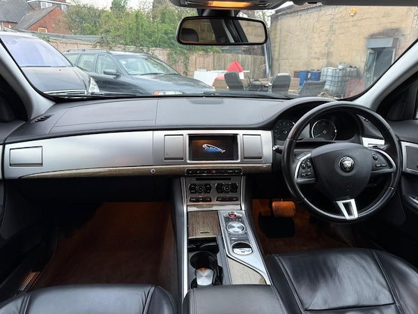 Used Jaguar XF 2014 for sale - 72900492: Photo 12