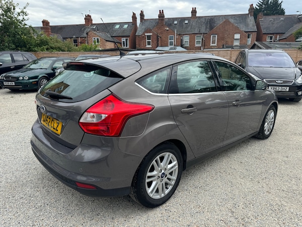 Used Ford Focus 2012 for sale - 71638551: Photo 4