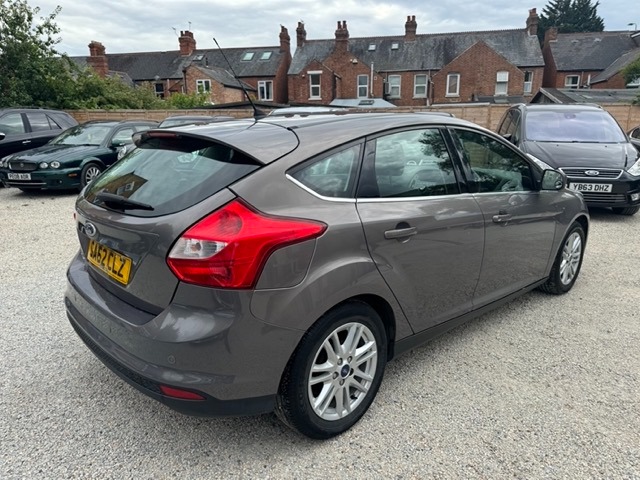 Used Ford Focus 2012 for sale - 77065815: Photo 3