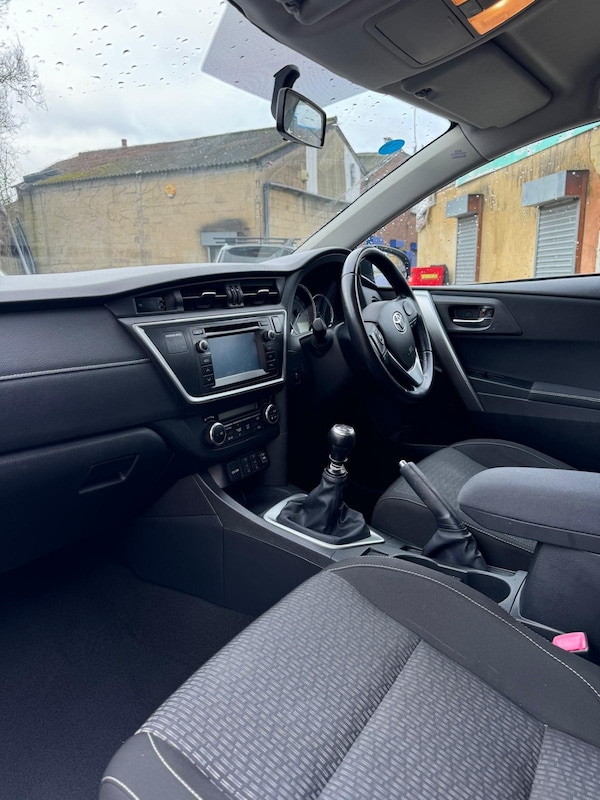 Used Toyota Auris 2014 for sale - 73136158: Photo 11