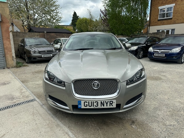 Used Jaguar XF 2013 for sale - 74217956: Photo 9