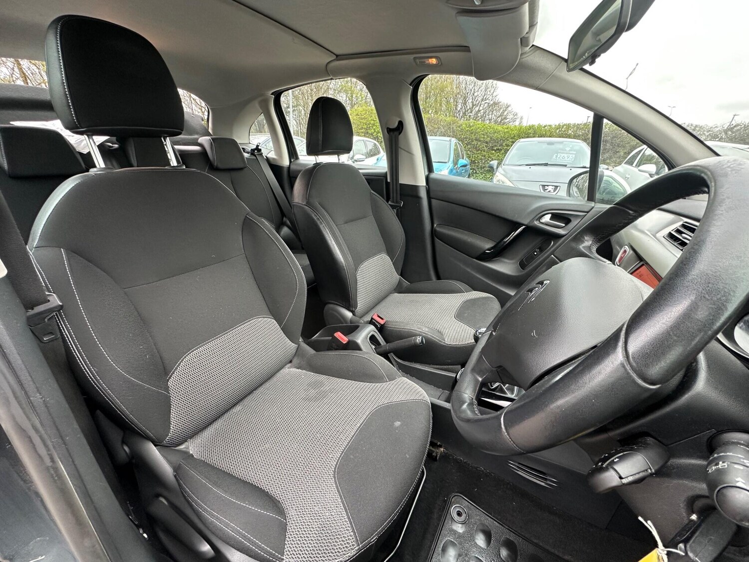 Used Citroen C3 2015 for sale - 77993905: Photo 9