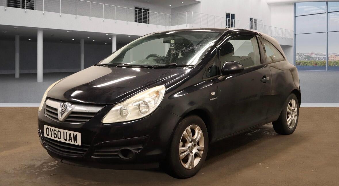 Used Vauxhall Corsa 2010 for sale - 76935973: Photo 2