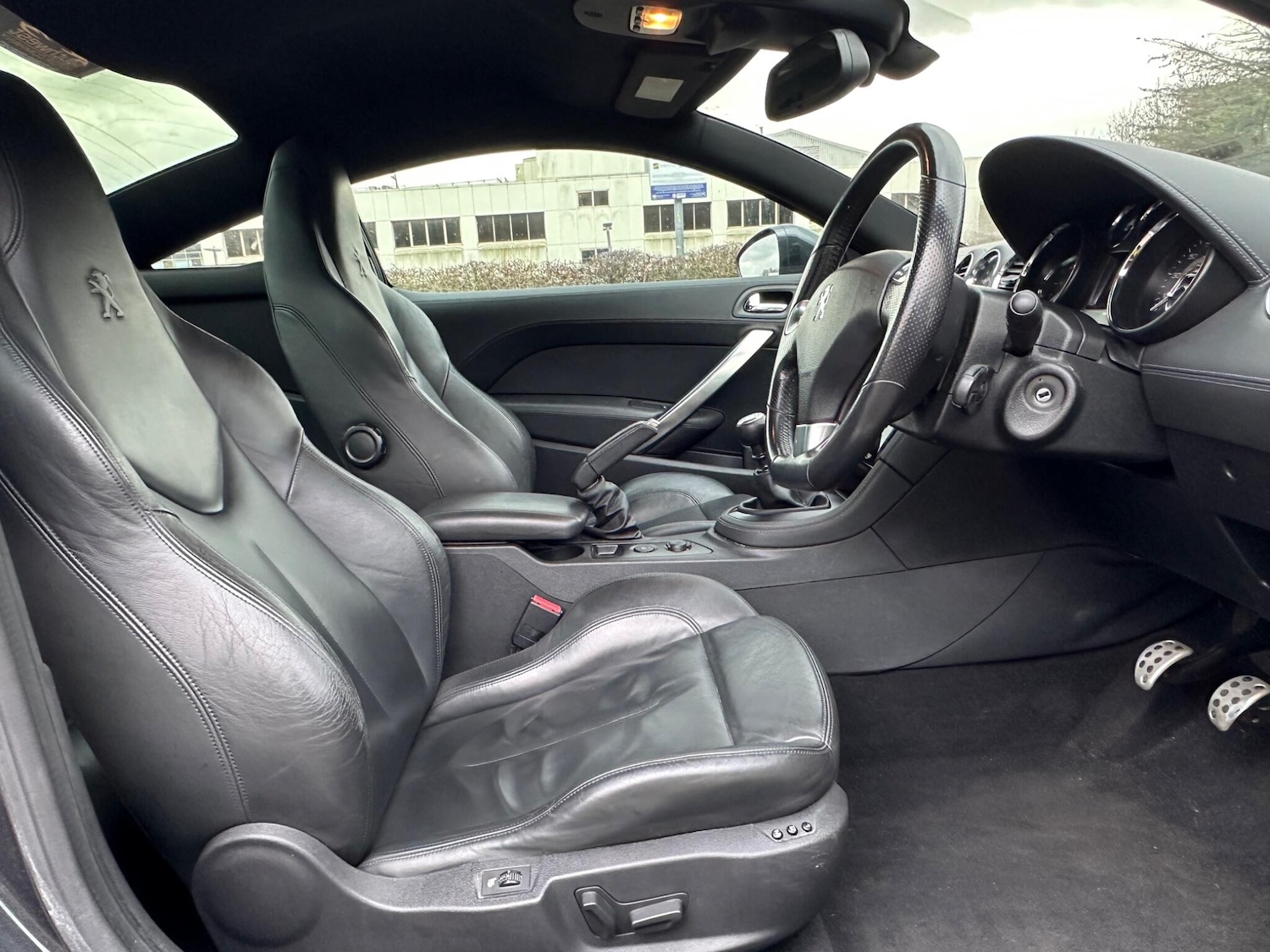 Used Peugeot RCZ 2012 for sale - 76942449: Photo 9