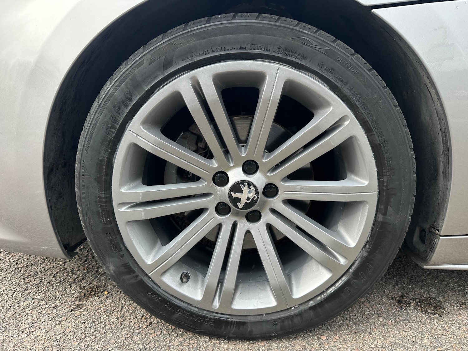 Used Peugeot RCZ 2012 for sale - 77564683: Photo 25