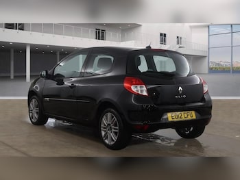 Used Renault Clio 2012 for sale - 77424952: Photo