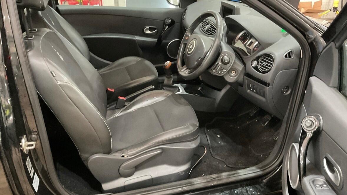Used Renault Clio 2012 for sale - 77424952: Photo 7