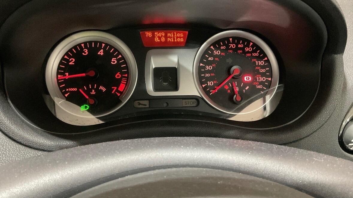 Used Renault Clio 2012 for sale - 77424952: Photo 9