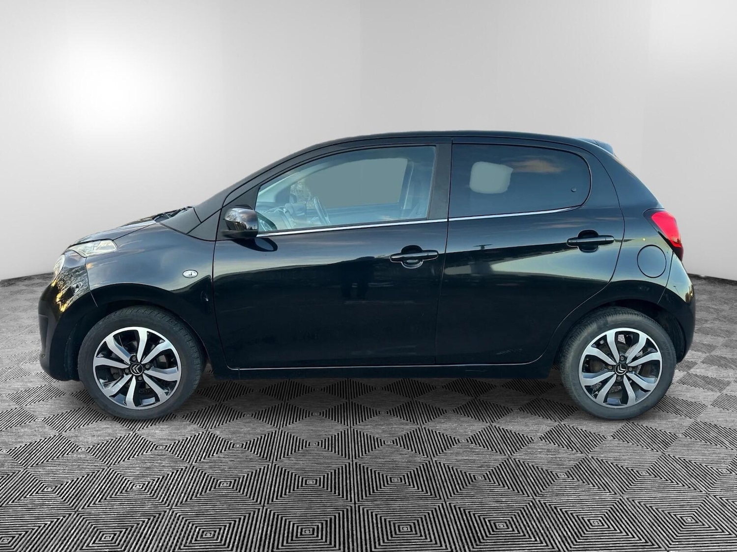 Used Citroen C1 2015 for sale - 76371171: Photo 4