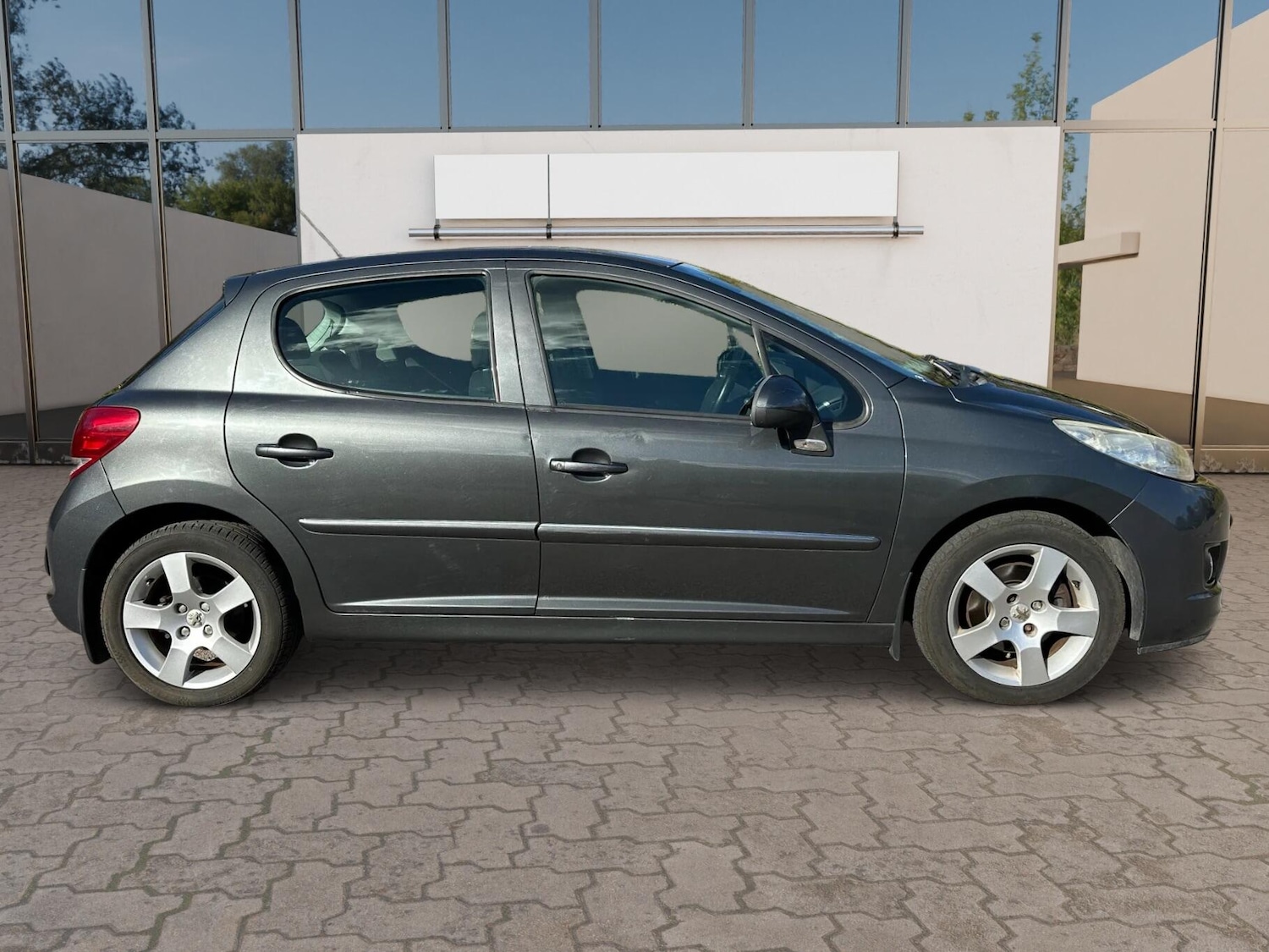 Used Peugeot 207 2009 for sale - 76423033: Photo 7