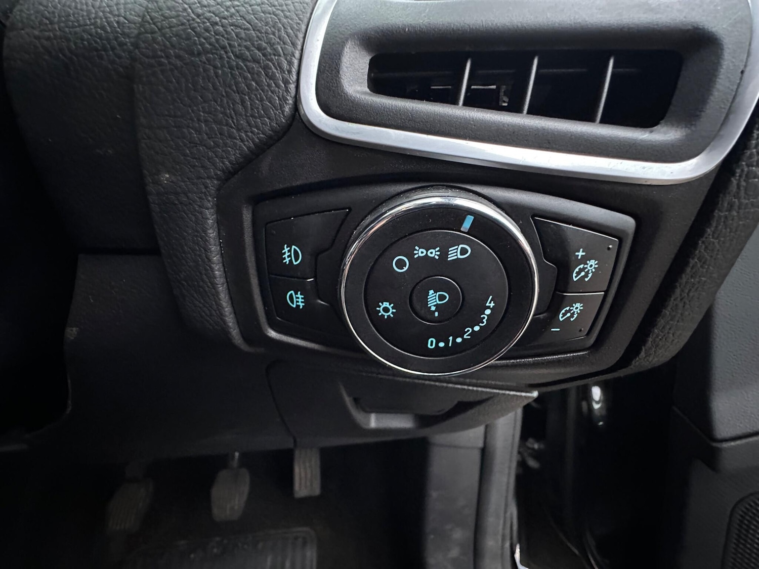 Used Ford Focus 2014 for sale - 77097541: Photo 21