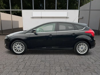 Used Ford Focus 2014 for sale - 77097541: Photo