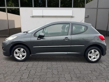 Used Peugeot 207 2011 for sale - 77097861: Photo
