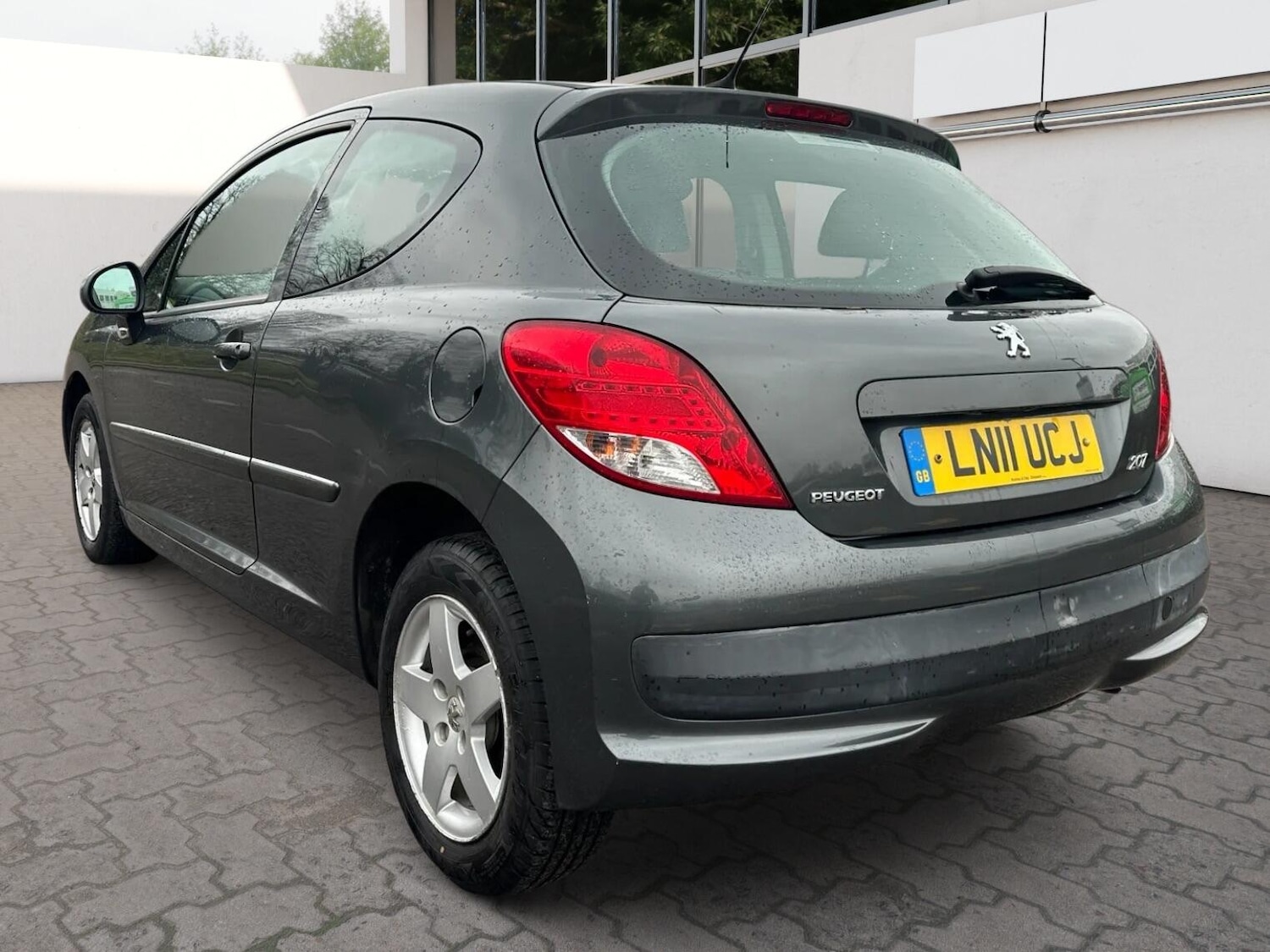 Used Peugeot 207 2011 for sale - 77097861: Photo 5