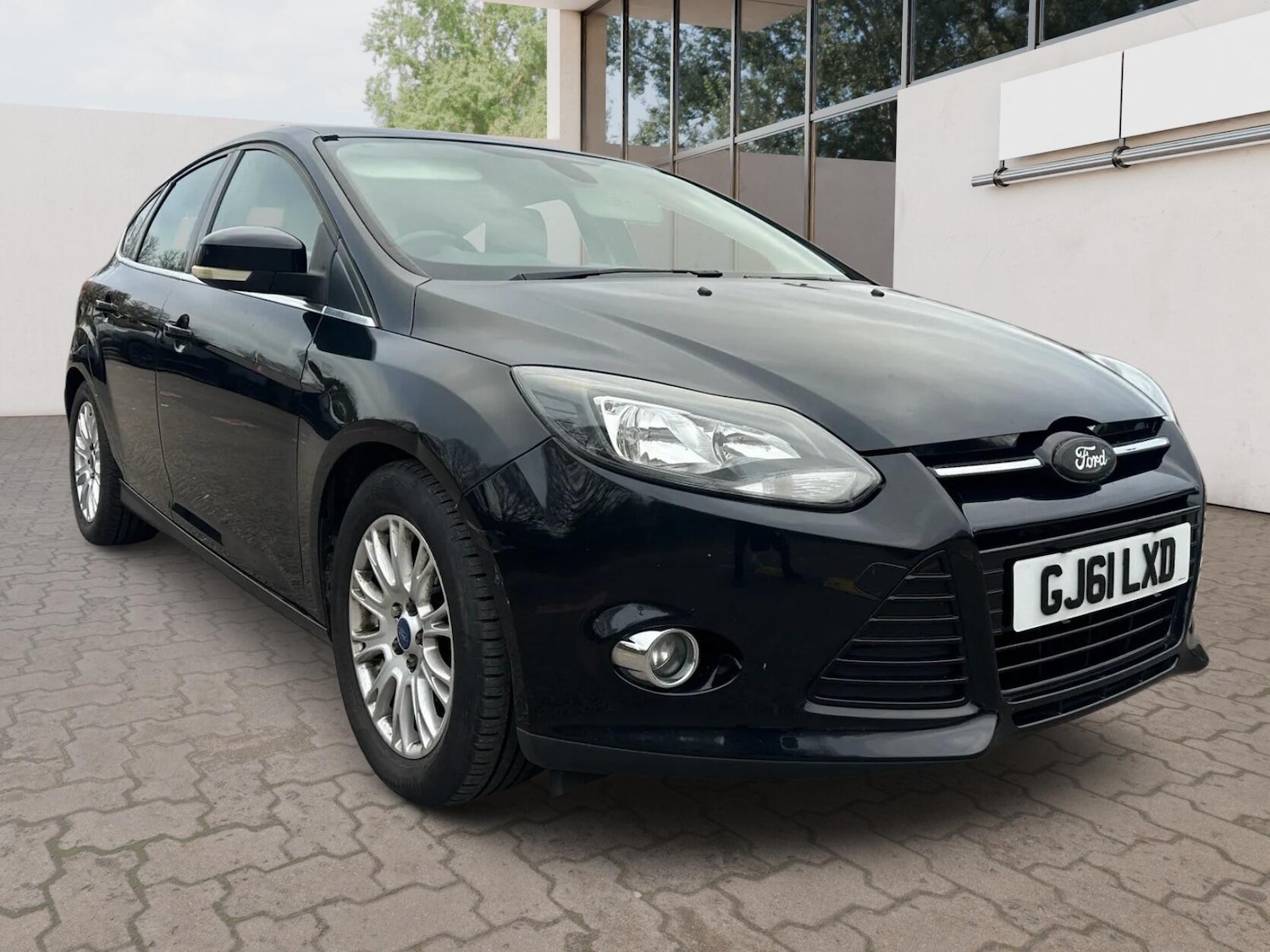 Used Ford Focus 2011 for sale - 76645896: Photo 1