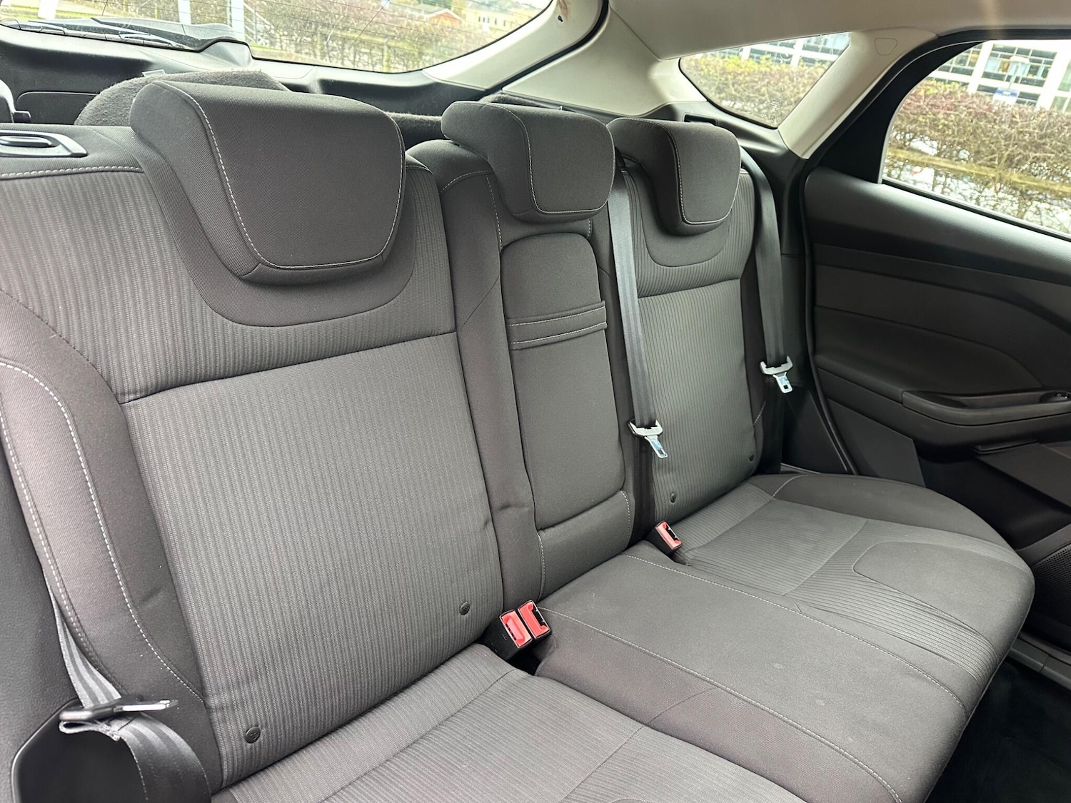 Used Ford Focus 2011 for sale - 76645896: Photo 9