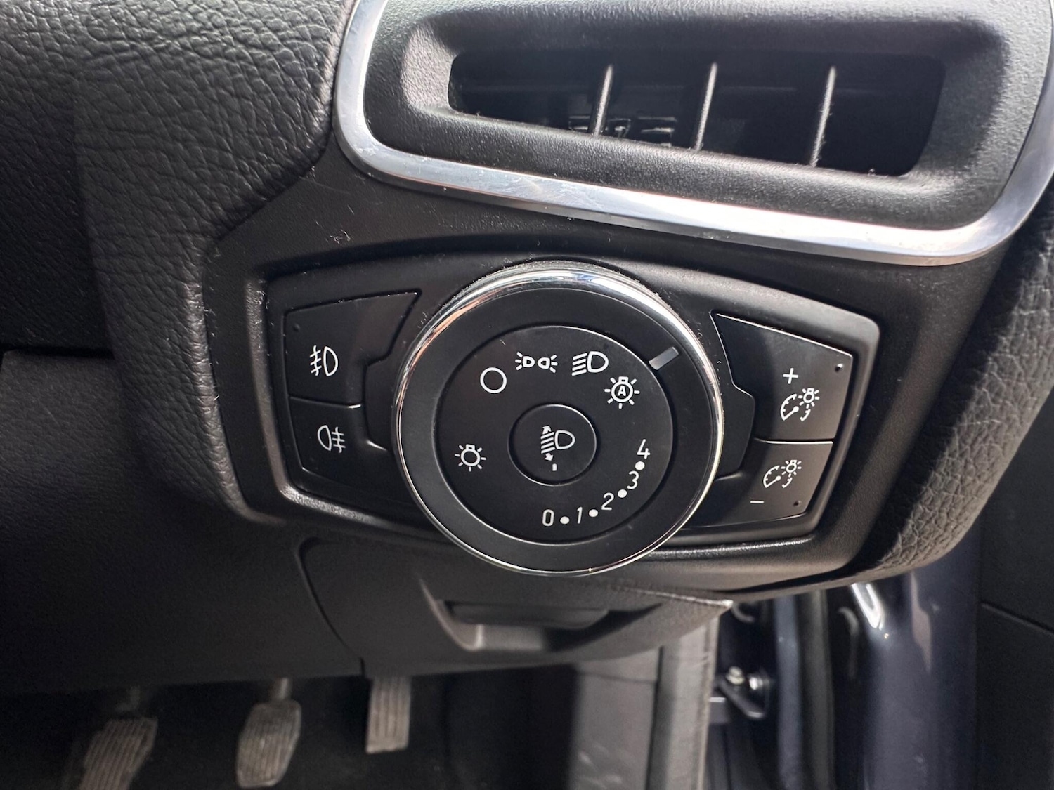 Used Ford Focus 2013 for sale - 77400541: Photo 17