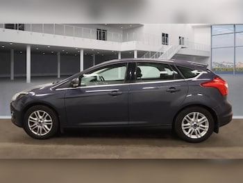 Used Ford Focus 2013 for sale - 77400541: Photo