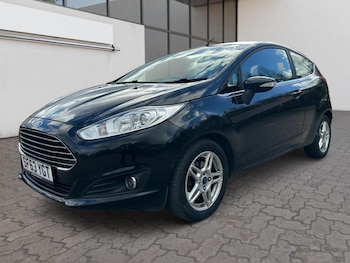 Used Ford Fiesta 2013 for sale - 76370142: Photo