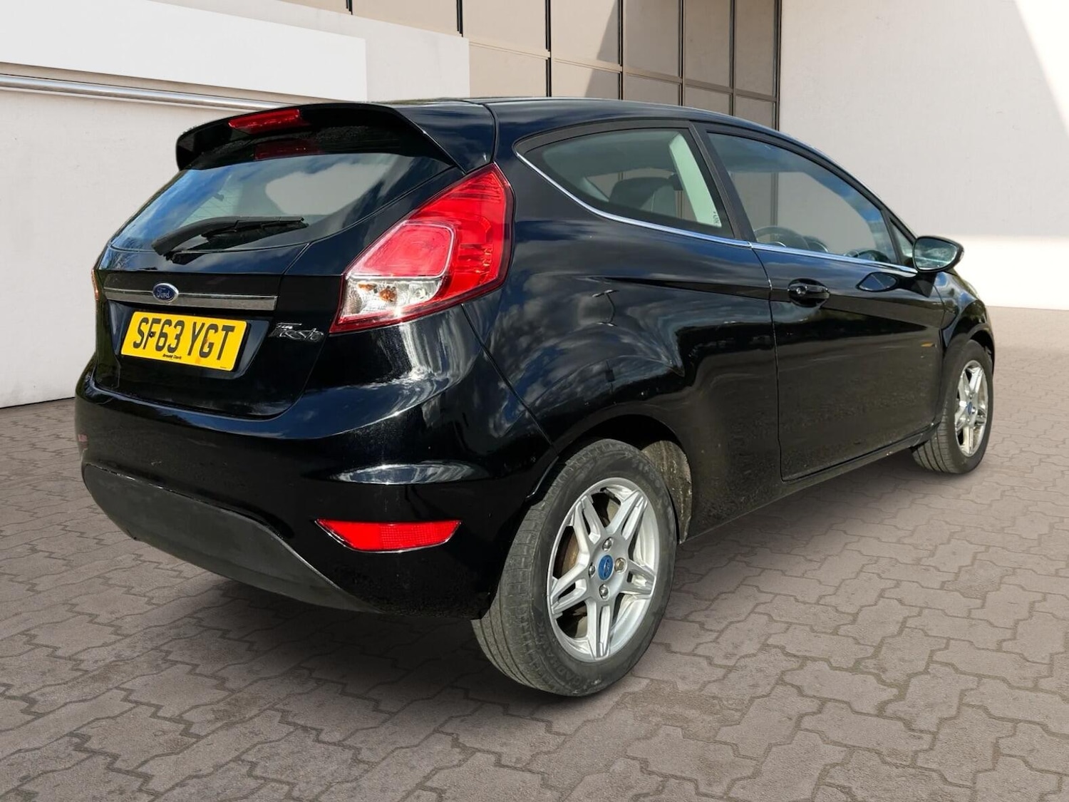 Used Ford Fiesta 2013 for sale - 76370142: Photo 8